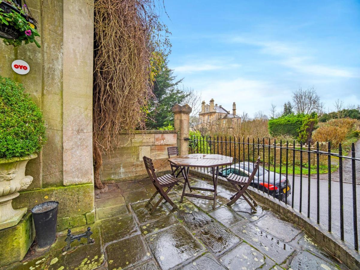 Oyo Bailbrook Lodge, Bath Exterior photo